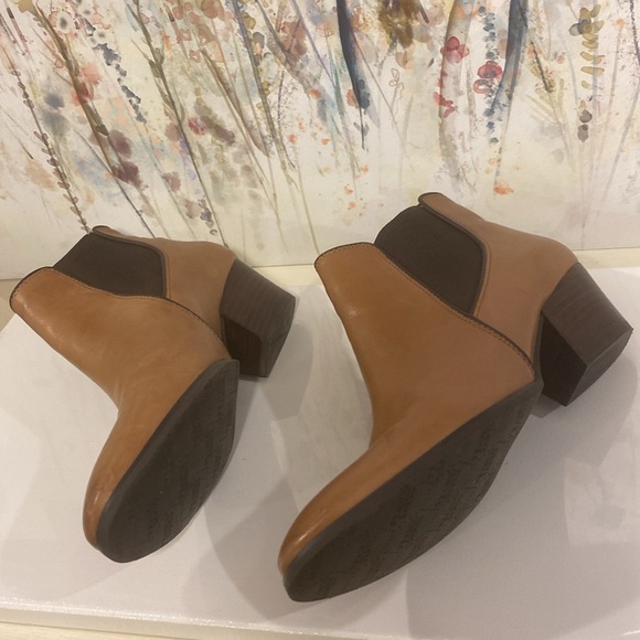 Franko Sarto Leather Tan Leather Ankle Boot Booties Size 7 - Picture 8 of 16